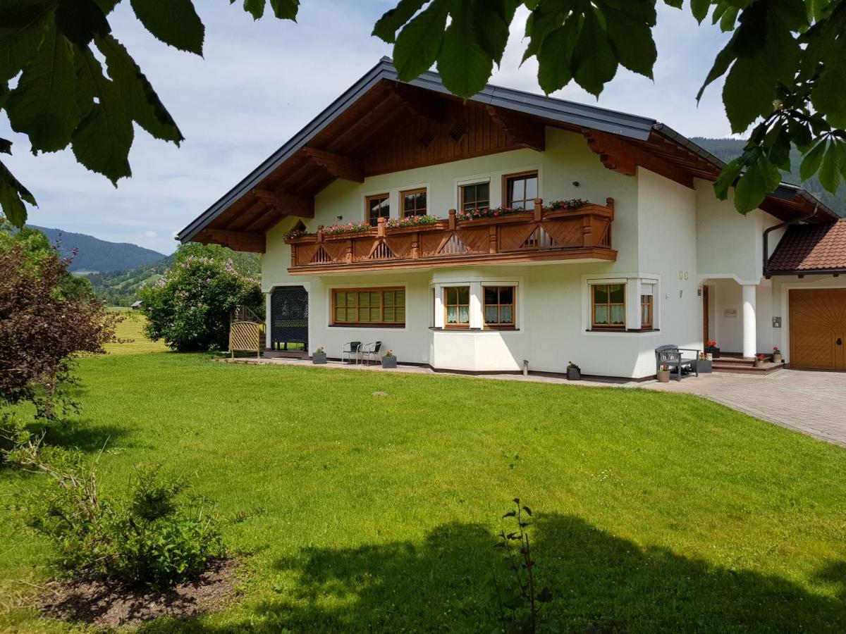 Ferienhaus Kahr Appartment Ennstal Радштадт Экстерьер фото
